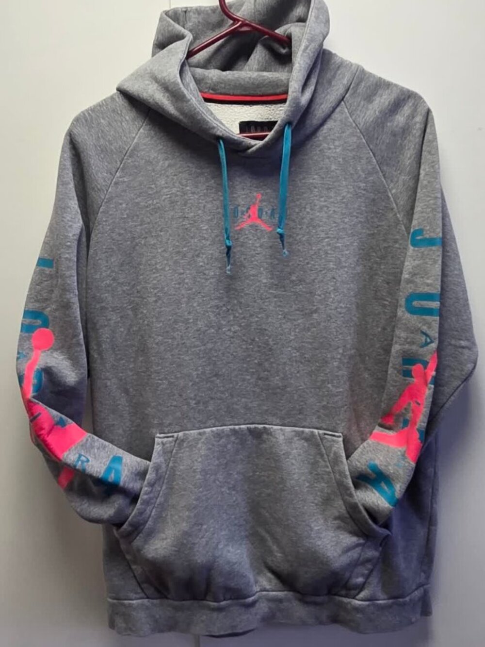 Jordan Hoodie Medium Gray Heather Infrared Jumpman Sleeve Print Pullover